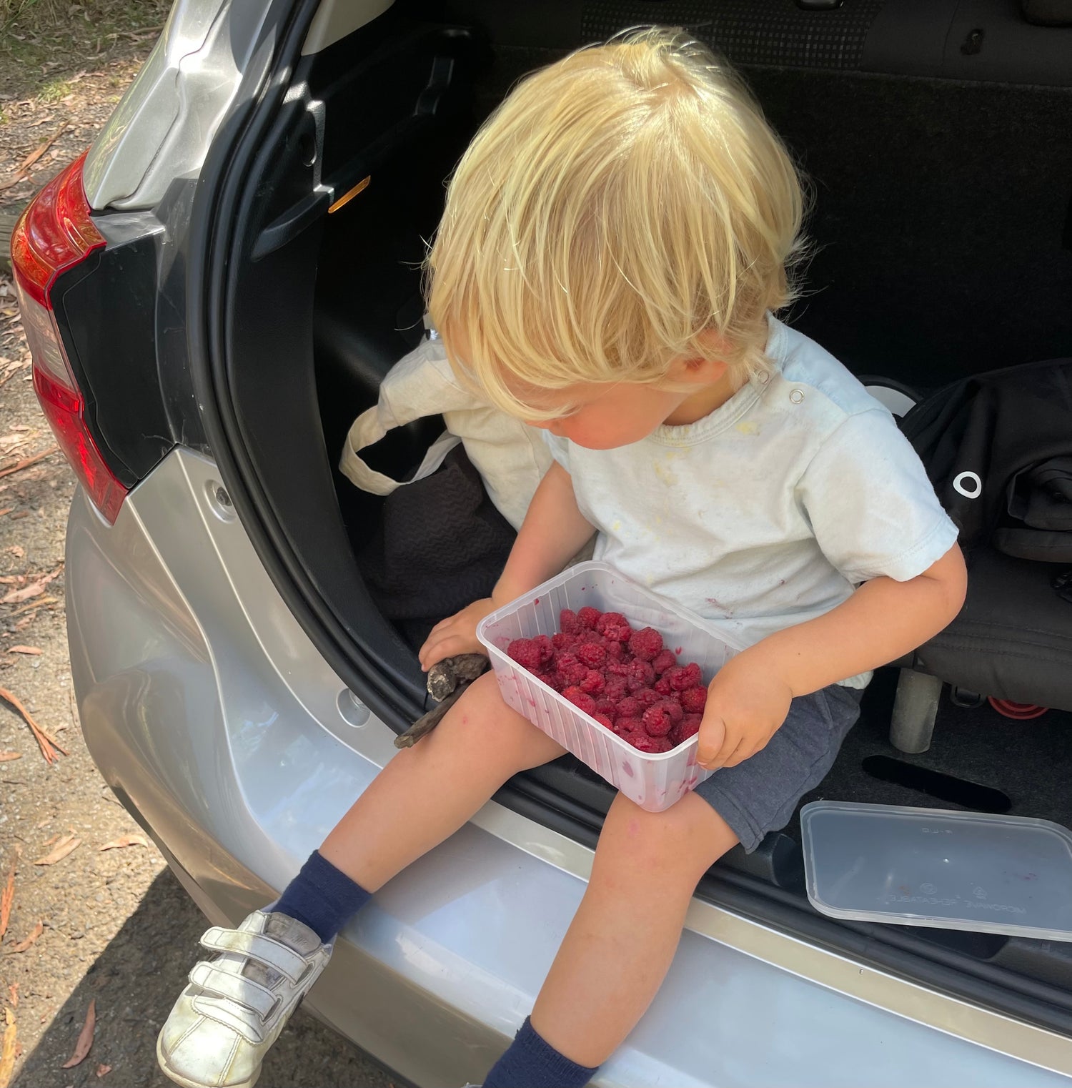 4 Tips for Washing Dirty Baby Clothes First Peak